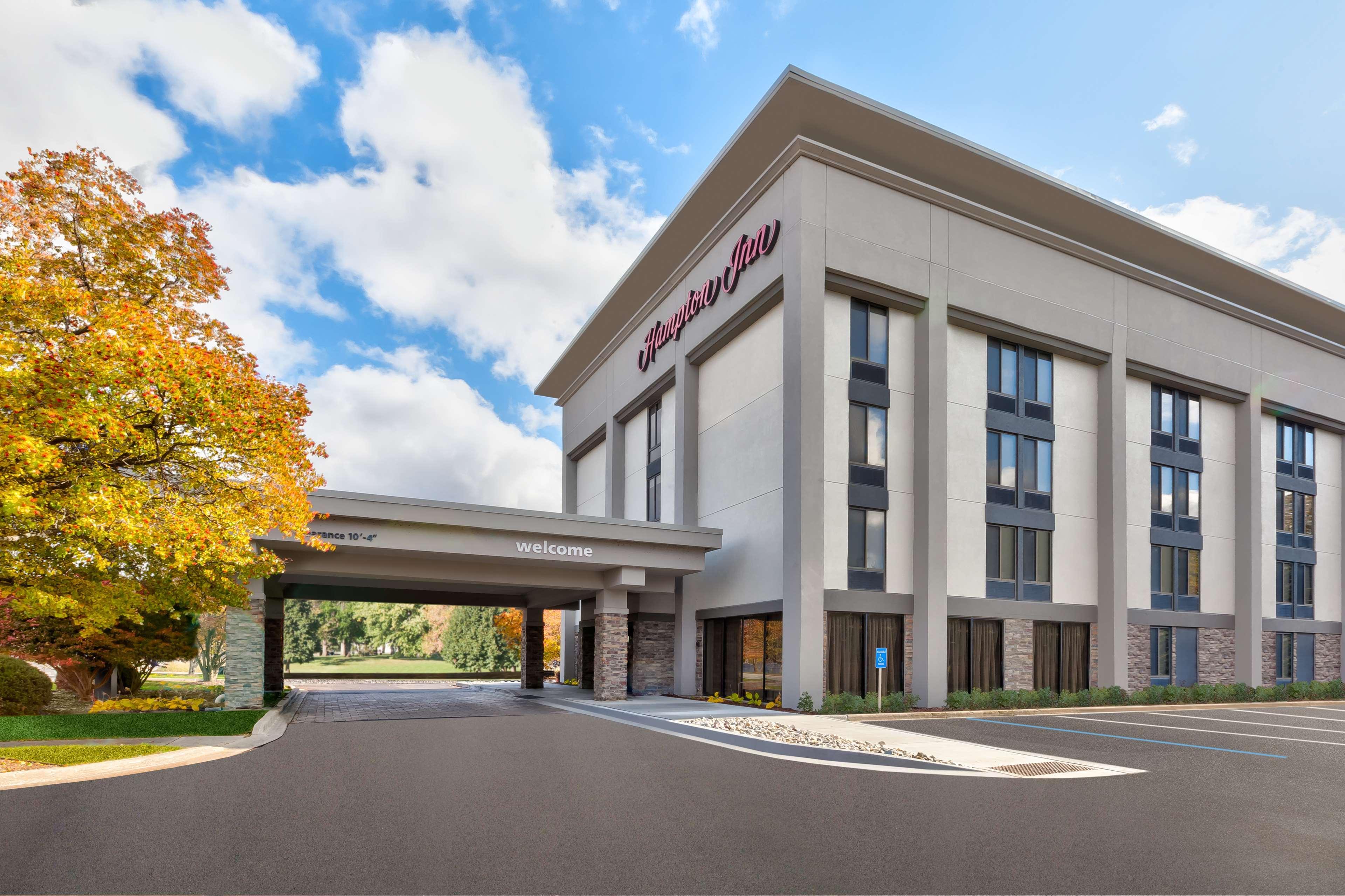 Hampton Inn Траверс-Сіті Екстер'єр фото