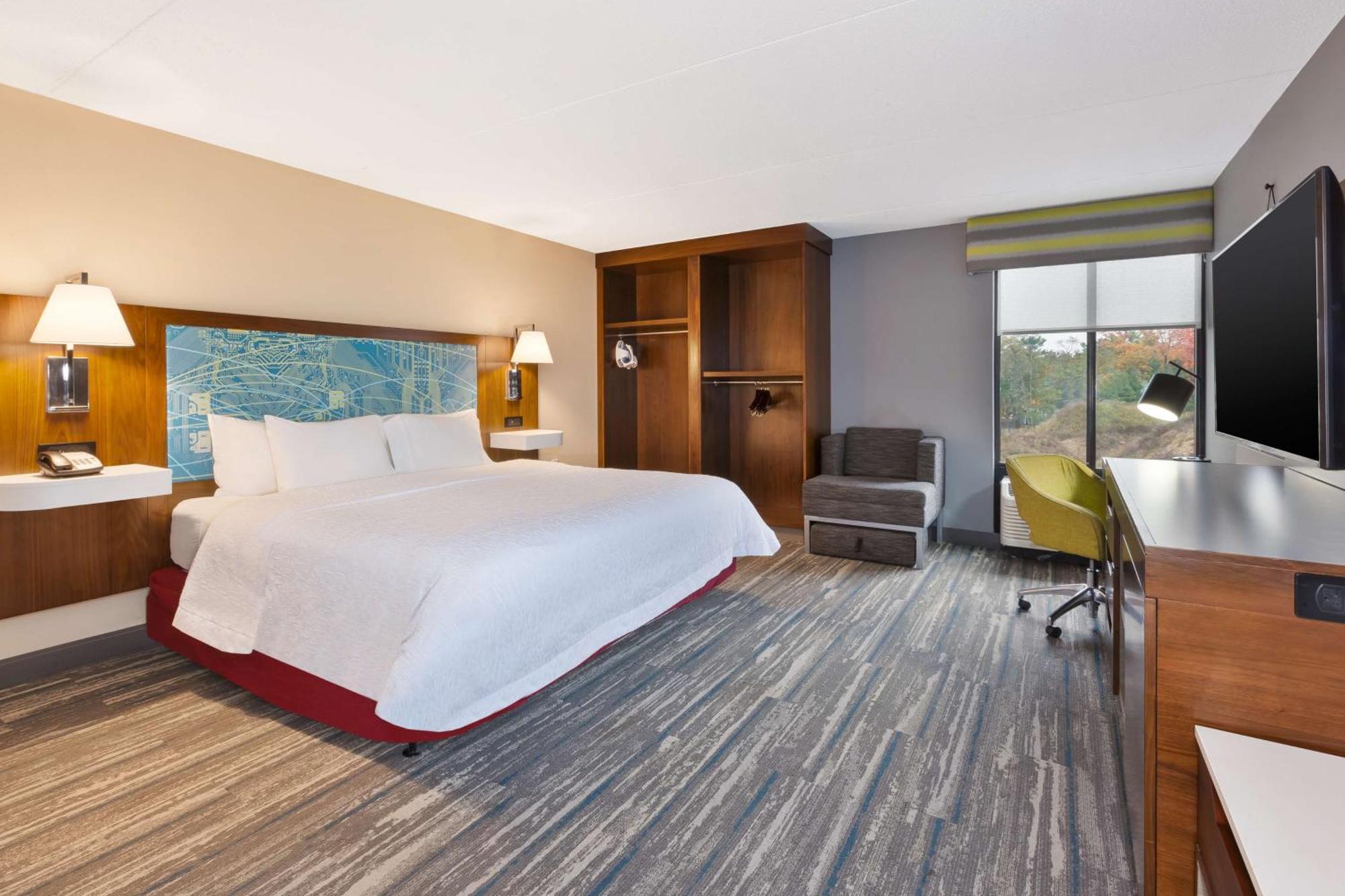 Hampton Inn Траверс-Сіті Екстер'єр фото