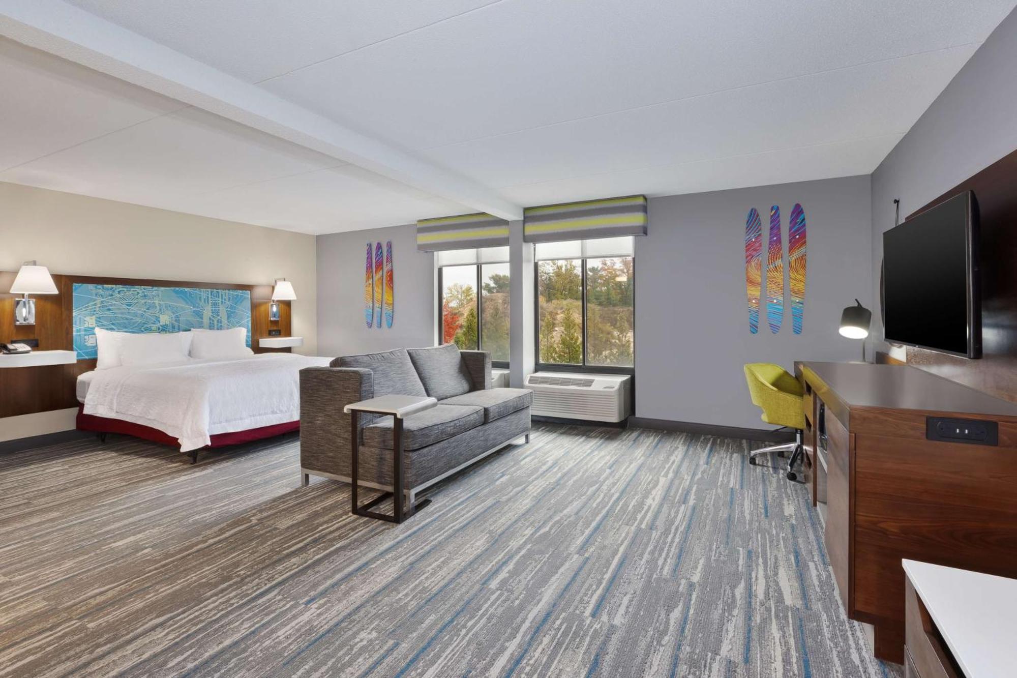 Hampton Inn Траверс-Сіті Екстер'єр фото